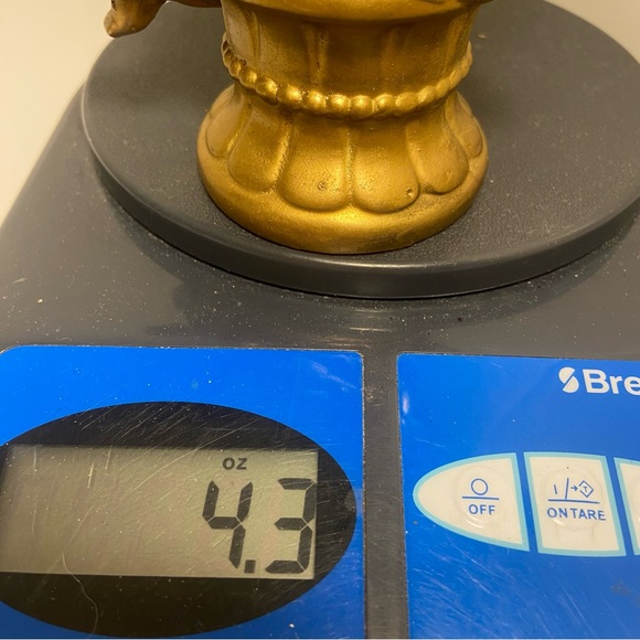 Vintage gold cherub figurine winged angel boy playing instrument small statue - Picture 9 of 15